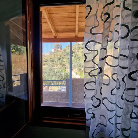 Archontoula's Flomochori