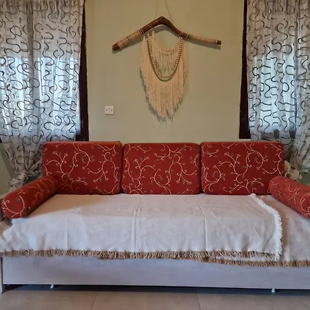 Archontoula's Flomochori